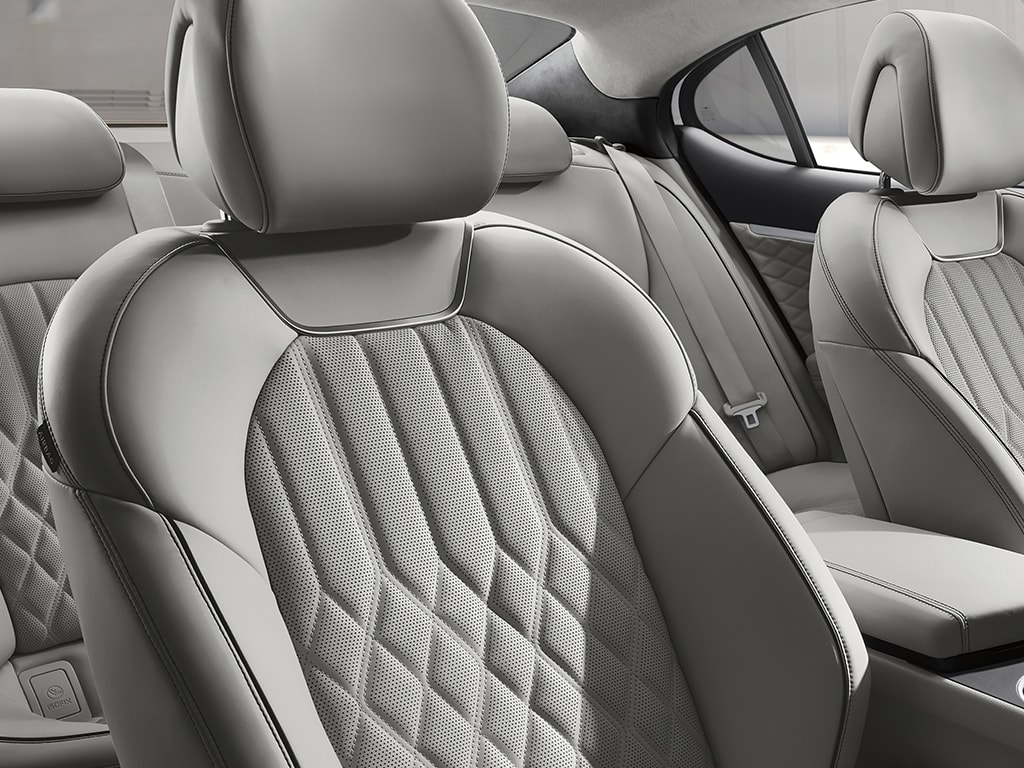 2021 Genesis G70 Technology Features